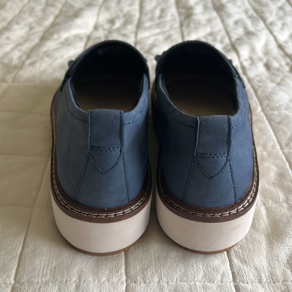 Clarks Women’s Orianna Loafers - Picture 3 of 10